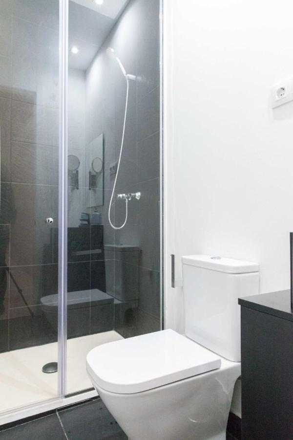 For You Rentals New Design Apartment Temporal Puerta Del Sol Pre10C Madrid Exterior foto