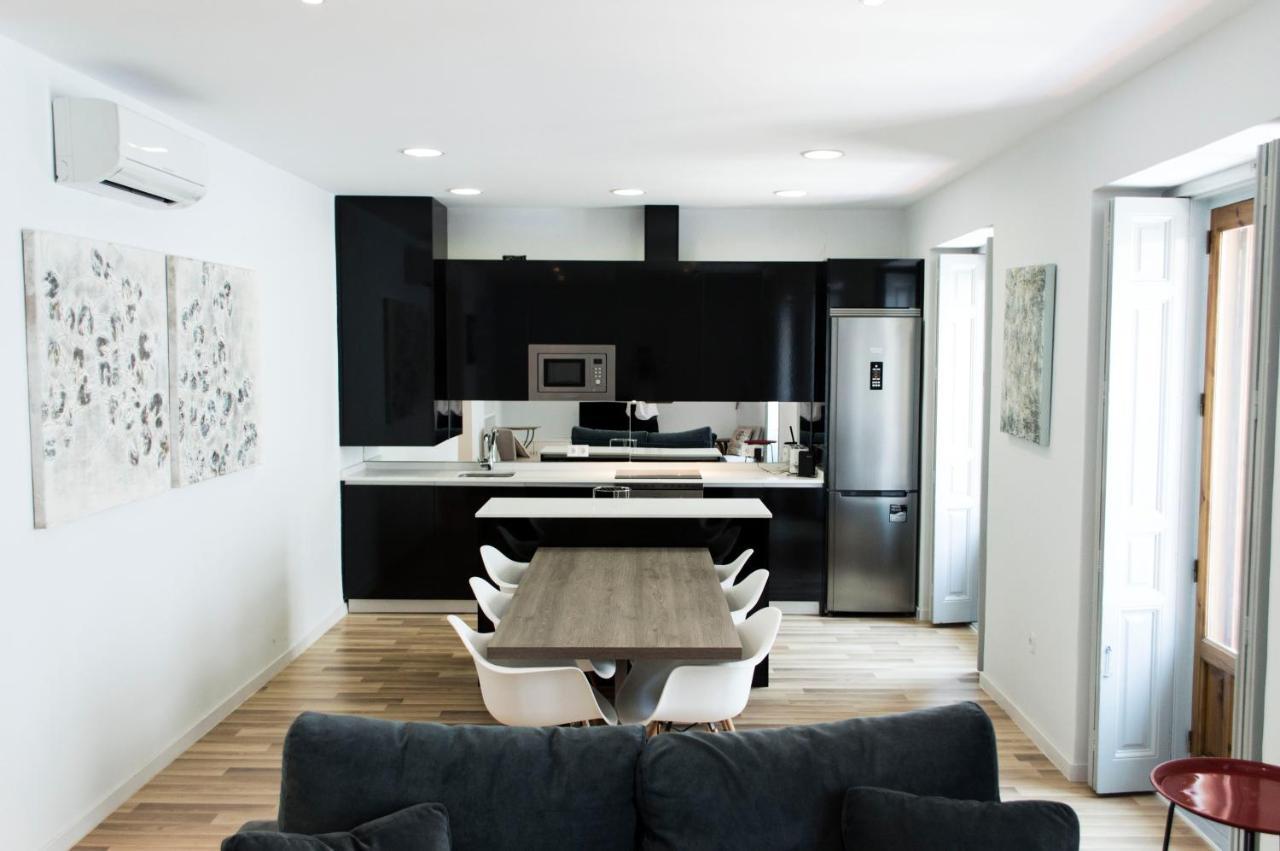 For You Rentals New Design Apartment Temporal Puerta Del Sol Pre10C Madrid Exterior foto